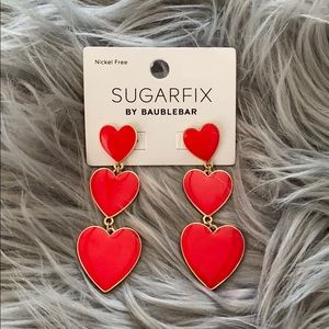 Dangle heart earrings! 🥰
